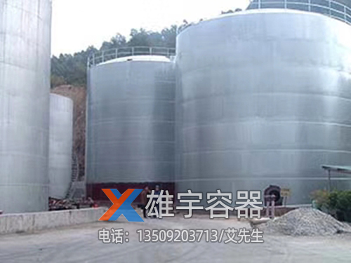 大型储油罐有哪些附件作用以及防变形措施